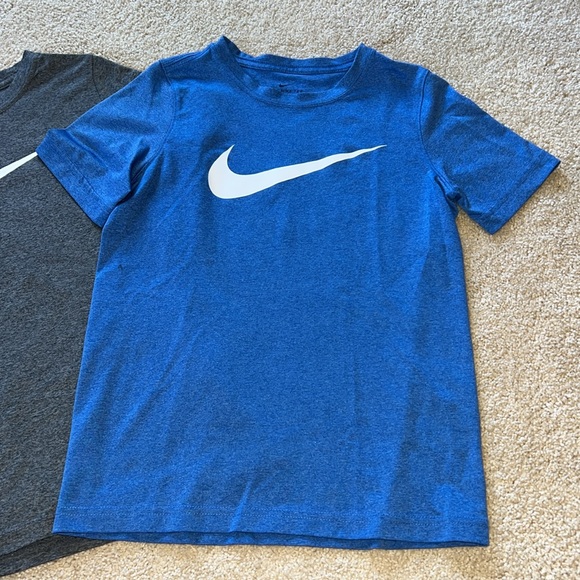Nike Dri-Fit Boy Kids Shirts - Picture 4 of 6